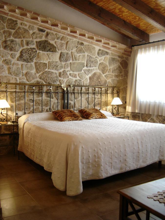 Hostal Casa Laure Y Mª Jose Arens de Lledo ภายนอก รูปภาพ