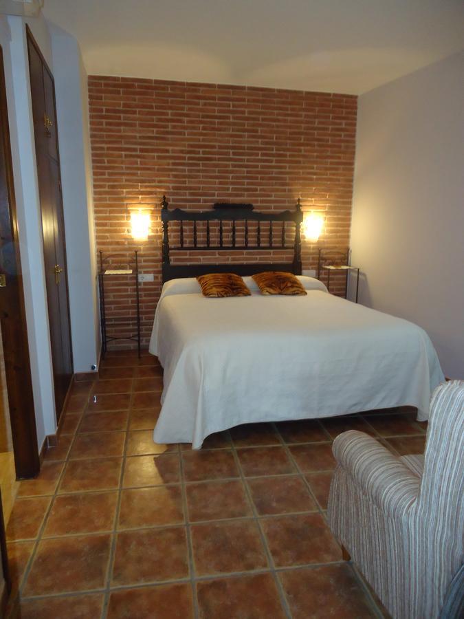 Hostal Casa Laure Y Mª Jose Arens de Lledo ภายนอก รูปภาพ